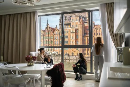 Old Town & River View Premium Apartment by Lion Apartments