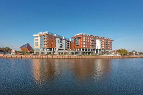 Riverside Apartments-Brabank DeLuxe