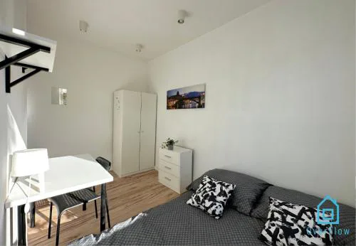 Manhattan Room - Peaceful Retreat, 10 Minutes to Gdańsk Old Town & Seaside