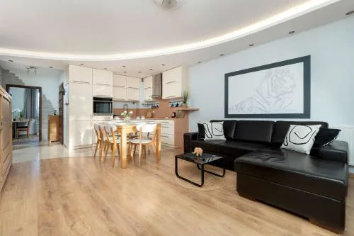 Spacious Two-Bedroom Apartment with 2 Parking Spaces by Noclegi Renters