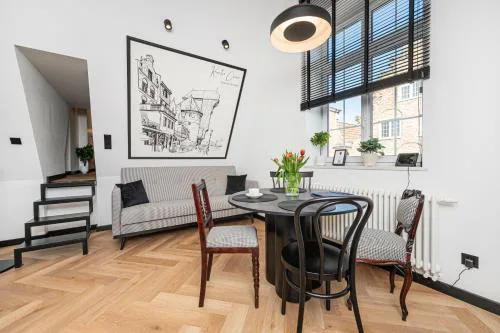 Teatro Old Town - BillBerry Apartments
