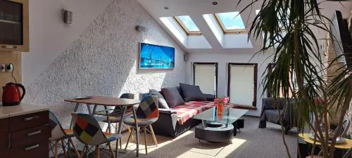 Apartament Lena