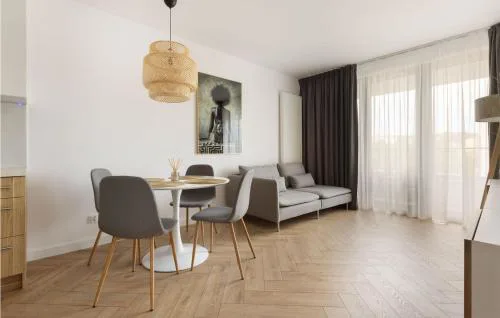 2 Bedroom Lovely Apartment In Gdynia