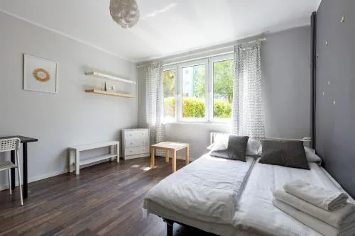 Beniowskiego Urban Calm Studio by BookingHost