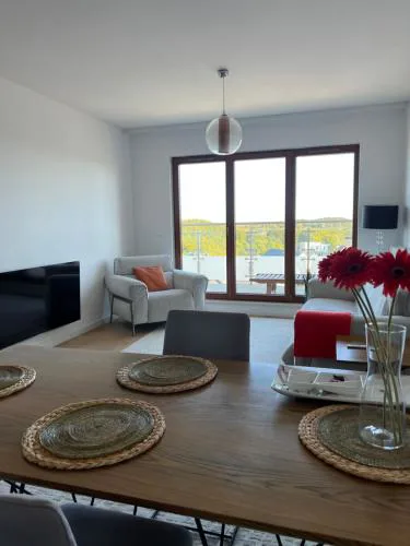 Ekskluzywny apartament z widokiem na morze, 5km do centrum Sopotu 4km do Orłowa