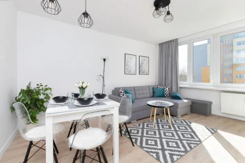 Family apartment with balcony Warszawska Gdynia by Noclegi Renters