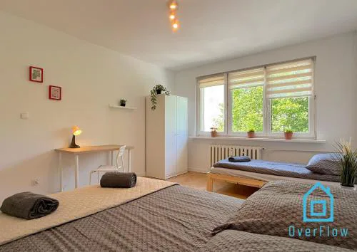 Orange Room 2 minutes to City Center Gdynia & Seaside