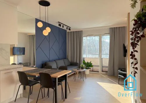 Sailor Apartment- 10 minutes to Seaside & City Center Gdynia