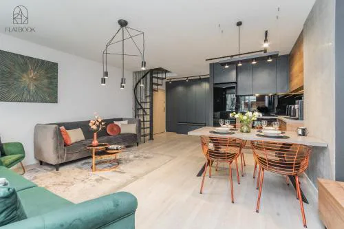 Flatbook Apartamenty Rodzinne - Jantar Park I z Parkingiem i Placem Zabaw