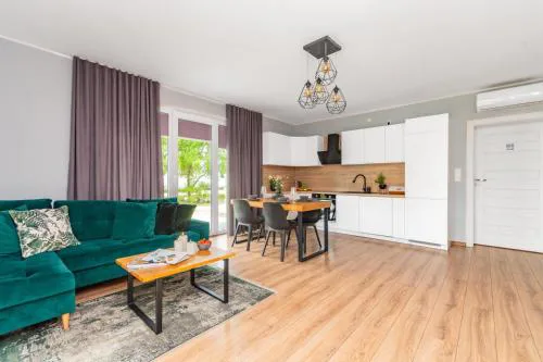 Przystanek Jantar - pokoje i apartamenty