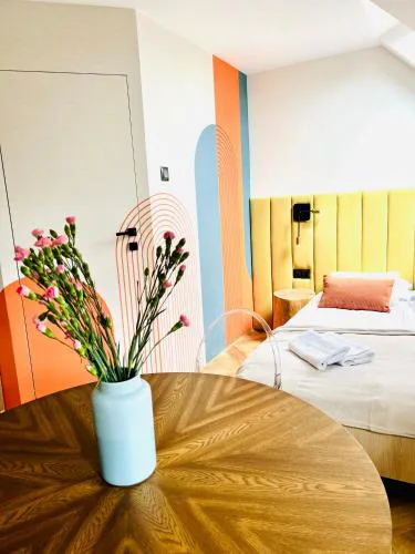 Ku Słońcu -Pokoje&Apartamenty - Aneksy Kuchenne, Jacuzzi, Parking