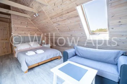 Willow Apts