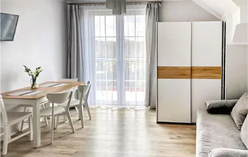 Amazing Apartment In Karwia