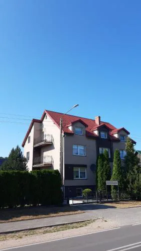 AGAT Karwieńskie Błoto,Parking gratis
