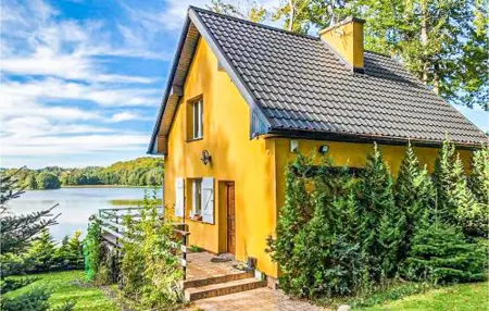 Nice Home In Kielno With Wifi