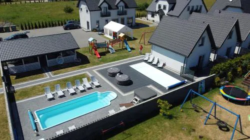 Apartamenty Maja -Pokoje - Domy wakacyjne -Basen Podgrzewany -Jacuzzi