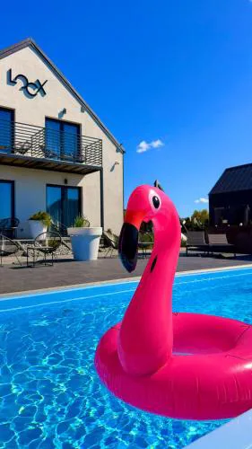 Loox Ostrovo- Boutique House-noclegi nad morzem