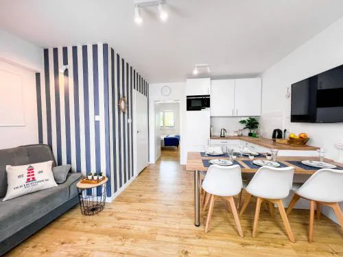 APARTAMENT 14B BLUE MARINE BASEN BRODZIKI PLAC ZABAW the BEST OF PODDĄBIE przy plaż