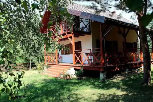 Domek Wypoczynkowy całoroczny U Agi z balią z jacuzzi i sauną