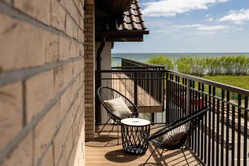 Bursztynowy Widok - apartament z bezpośrednim dostępem do plaży oraz widokiem na morze