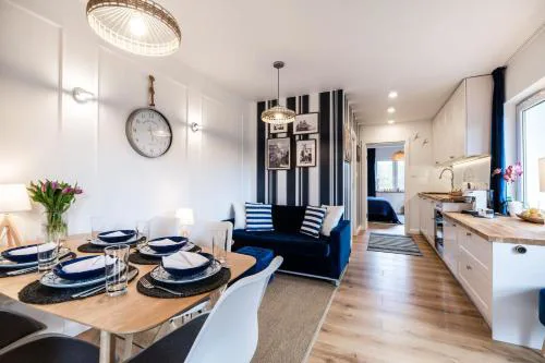 Niebieskie Apartamenty Rowy Apartament 13 z klimatyzacją 100 m do plaży dawniej Blue Marine