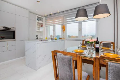 Beach Apartment with Balcony near the Beach in Sopot by Noclegi Renters