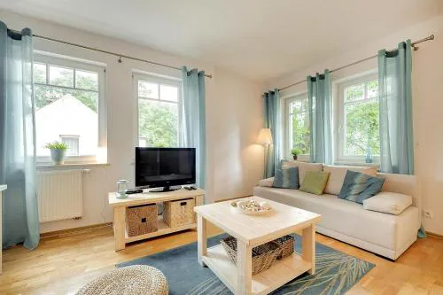 By the Sea Nadmorski with Balcony 300m from the Beach by Noclegi Renters
