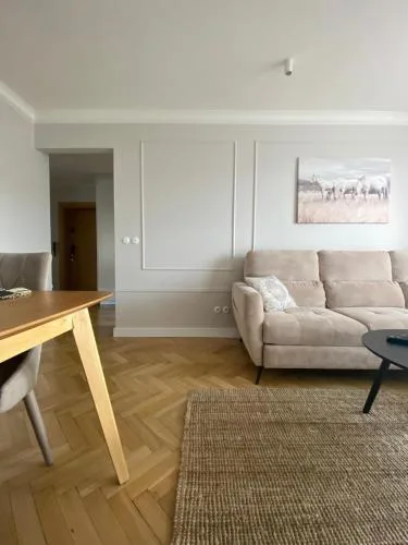 Cozy Wooden Apartment Sopot
