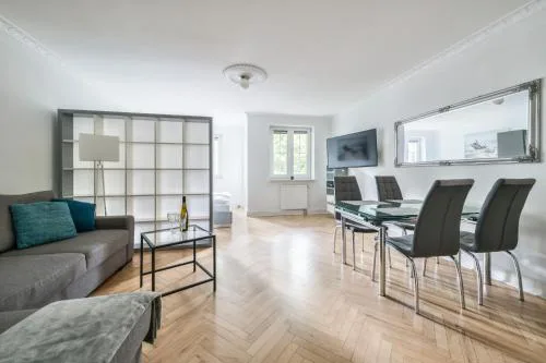 Dom Pod Wieżą By NorthSide Apartments