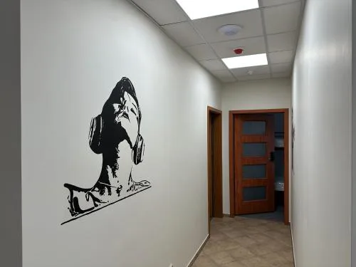Mololo Art Hostel