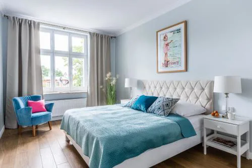 Sanhaus Apartments - BACARDI - Apartament z 2 balkonami, garażem, przy plaży