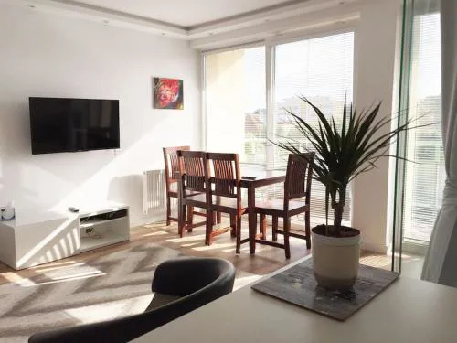 Sunny apartment by the beach in Sopot