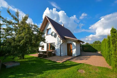 Domek z kominkiem Kłączno, blisko lasów i jezior