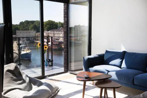 Apartamenty Port Ustka centrum nad wodą z miejscem garażowym
