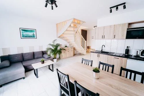 Nadmorska Przystan Apartamenty - Basen, sala zabaw, rowery, animacje