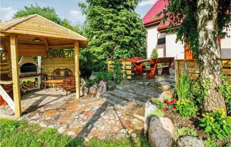 Lovely Home In Wicko With Wifi