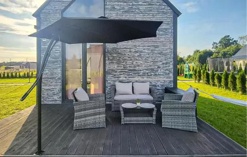 2 Bedroom Gorgeous Home In Wytowno - Ppl971