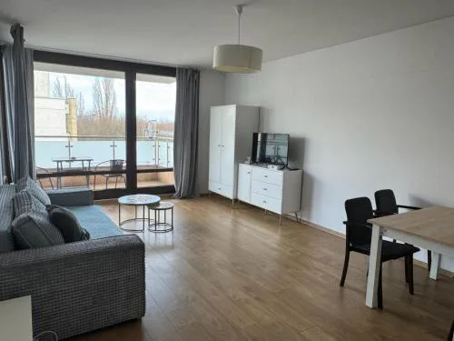Apartament nad Wartą w Poznaniu w centrum