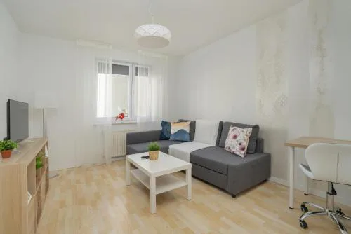 Cozy Apartment Remote Work by Noclegi Renters