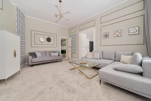 Elegant Apartments Święty Marcin by Noclegi Renters