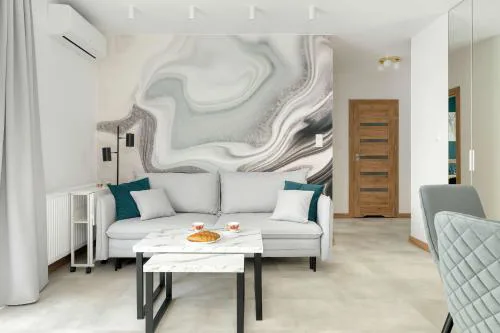 Modern Apartment with AC near Lake Malta by Noclegi Renters
