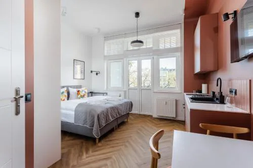 Przytulne i Komfortowe Studia Very Berry w Poznaniu by Noclegi Renters