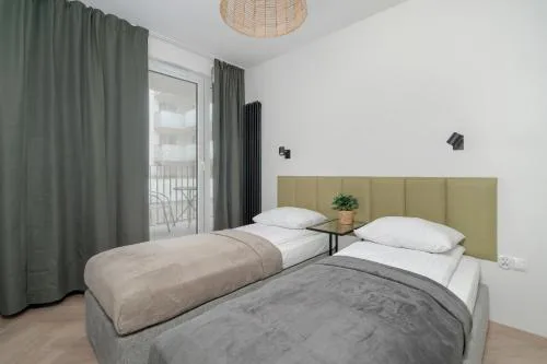 Studio with Balcony in Poznan by Noclegi Renters