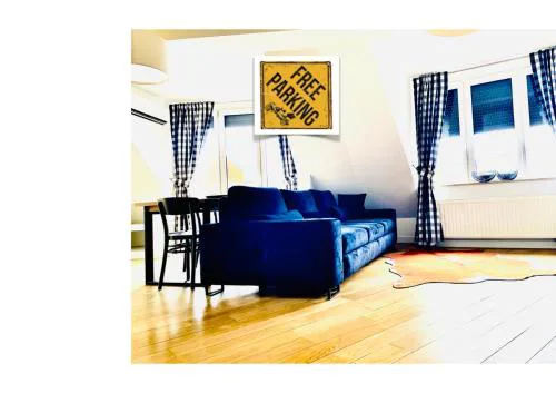 Villa Piano Warszawa Piaseczno - dwie sypialnie, salon, garaż - 20 min od Lotniska Chopina