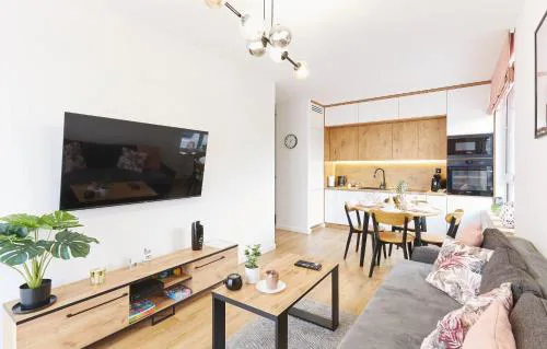 Pileckiego Apartment I by JumpInHere