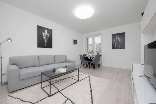 Wyjątkowy Apartament dla 4 osób by Noclegi Renters