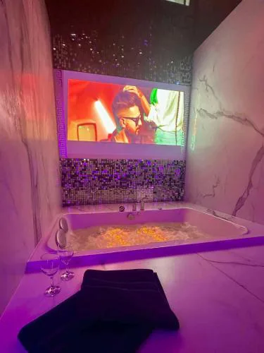 Black House B Jacuzzi