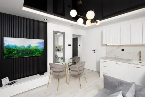"Lux Apartament" w pobliżu basen,galeria,siłownia,lotnisko 8min