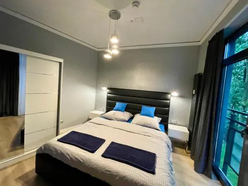 Apartament Navy Blue z tarasem