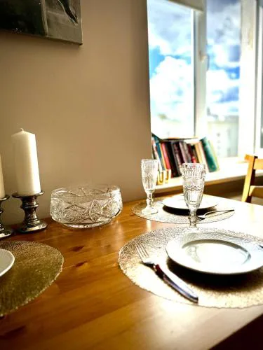 43m2 Apartament Saski- Blisko Starówki i Dworca Centralnego- Elektoralna 19a